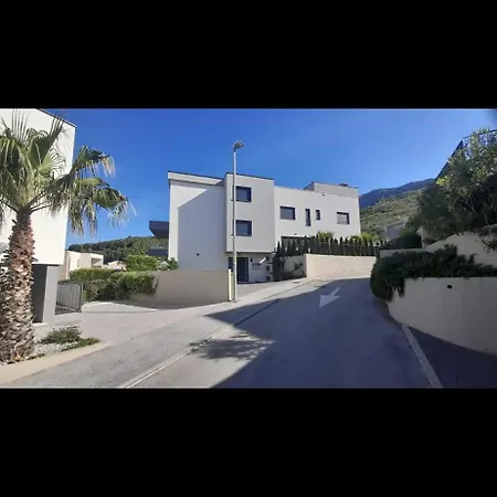 Exclusive Villa-nice View Podstrana