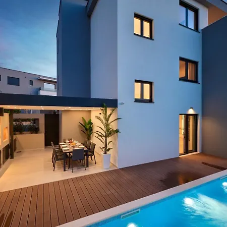 Exclusive Villa-nice View Podstrana