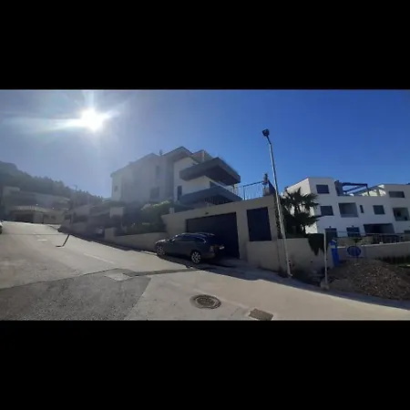 Exclusive Villa-nice View *